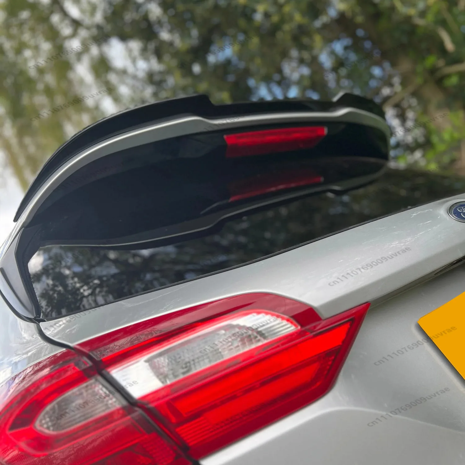 

For Ford Fiesta MK8 MK8.5 ST Gloss Black Rear Spoiler Caps Fiesta MK8 ST ST-line 2018-2024 4-Door Hatchback Rear Spoiler Wings