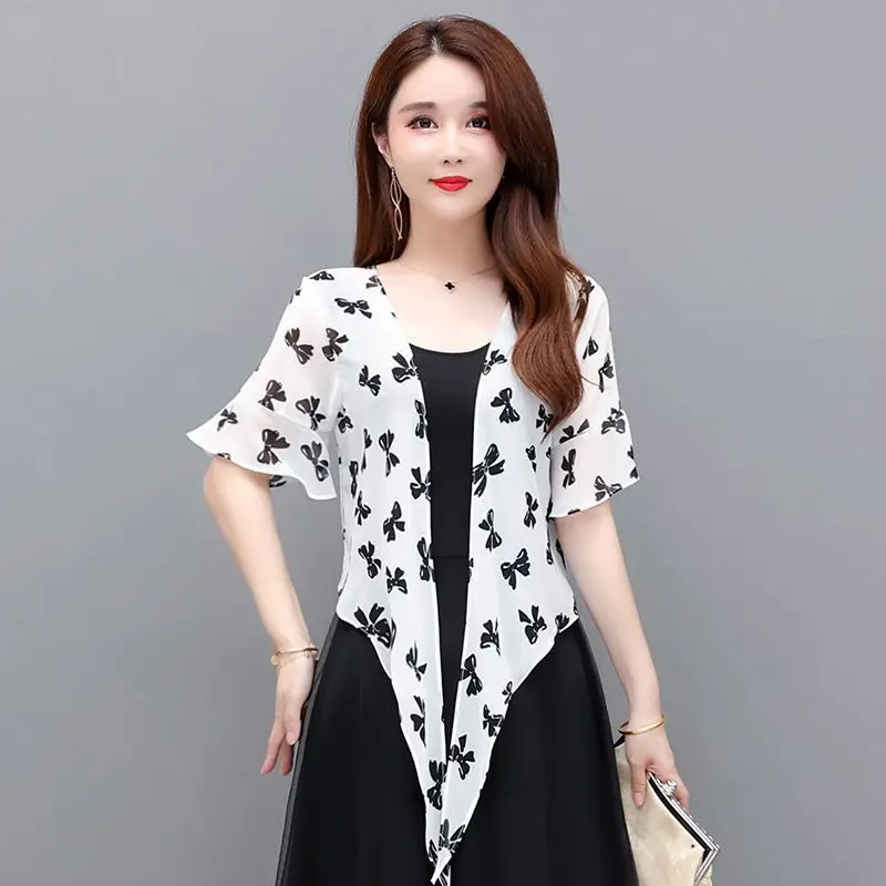 女性用プリント日焼け止め服、女性用シフォントップス、多用途の小さなショールジャケット、薄いスタイル
