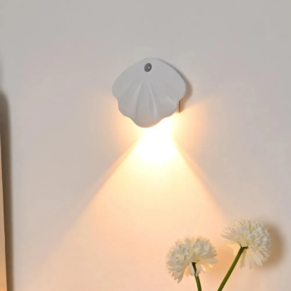 モーションセンサー付きLEDナイトライト,タイプc,充電式,3輝度モード,ベッドサイドテーブルランプ,仕事,学習,工芸品