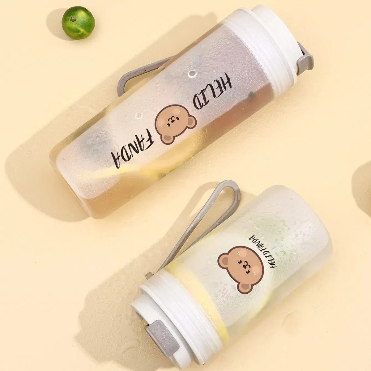 

Cute Bear Plastic Water Bottle 350/550ML With Rope Cold And Heat Resistant Portable Coffee Mug Leak-proof Student Drinking Cup