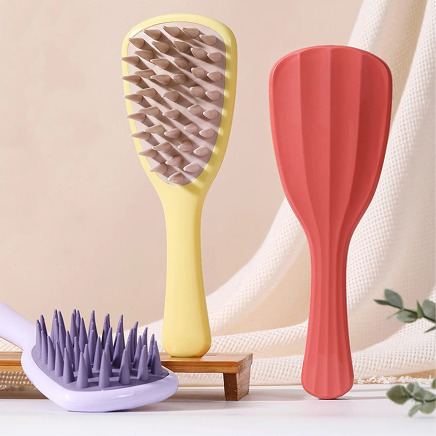 

1PCS Ginkgo Biloba Shampoo Brush Massager Silicone Coarse Teeth with Handle Shampoo Comb Long Handle Shampoo Maker