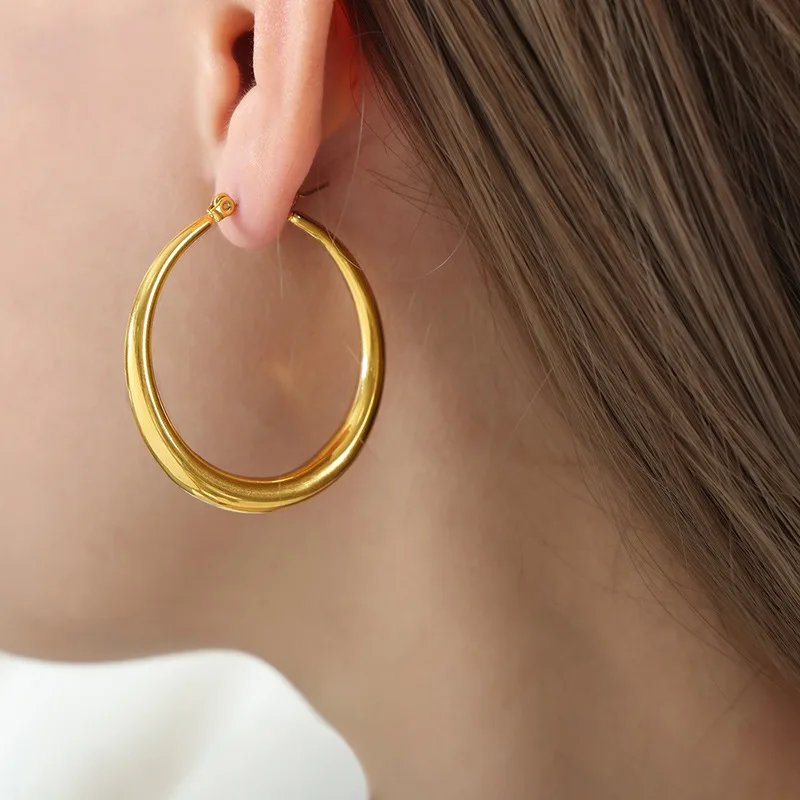 Round Stainless Steel Large Earrings for Women Hip-Hop New Female Hoop Earrings Luxury Jewelry Girlfriend Gift Wholesale