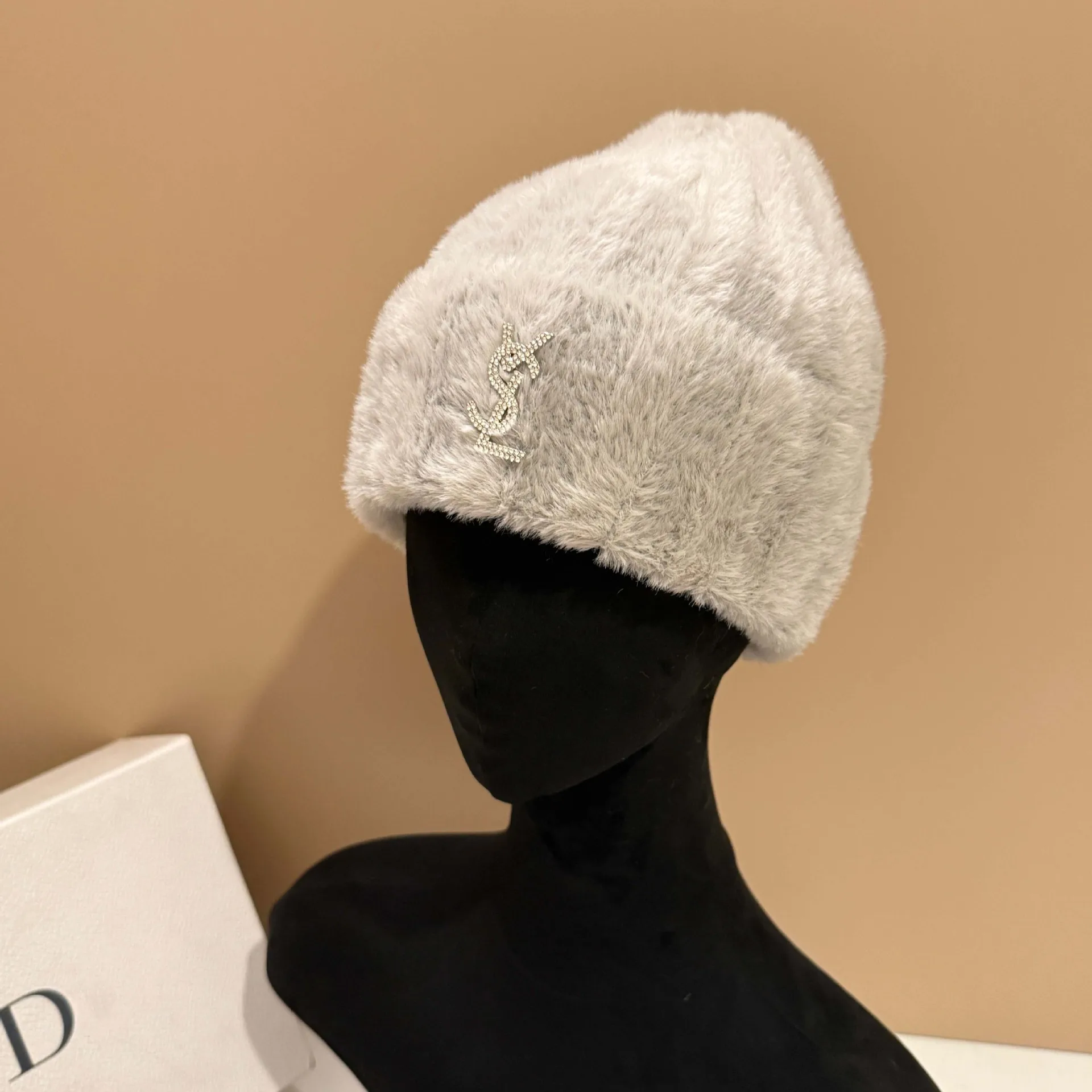 Winter New Wide Rib Pattern Mink Fur Knit Cap Outdoor Warm Soft Cold Hat Fashion Ear Protection Balaclava Beanie Women