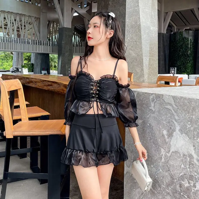 2026 New Women's Two Piece Swimsuit Modest High Waisted Bikini Set Trendy Floral Print Bathing Suit Elegant Beachwear