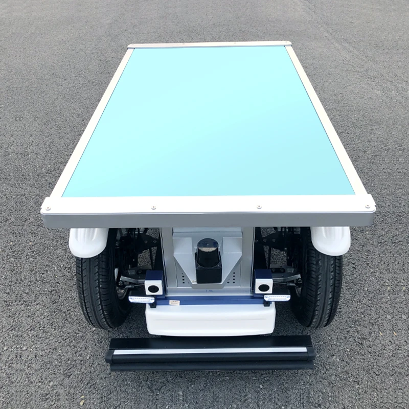 UGV-16 Autonomous Mobile Platform 4 Wheels Commercial Robots Patrol Robot Programmable Transportation Robot