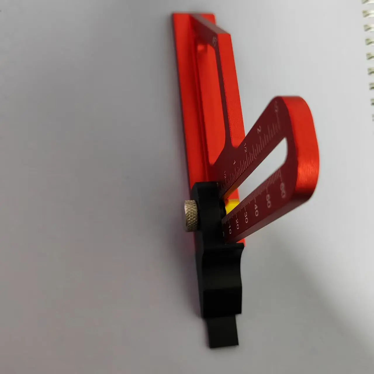 

Aluminum Alloy Measuring Gauge 0-60mm, Adjustable Table Saw Depth Gauge for Setting Up Blade Router Bits Height Woodworking Tool