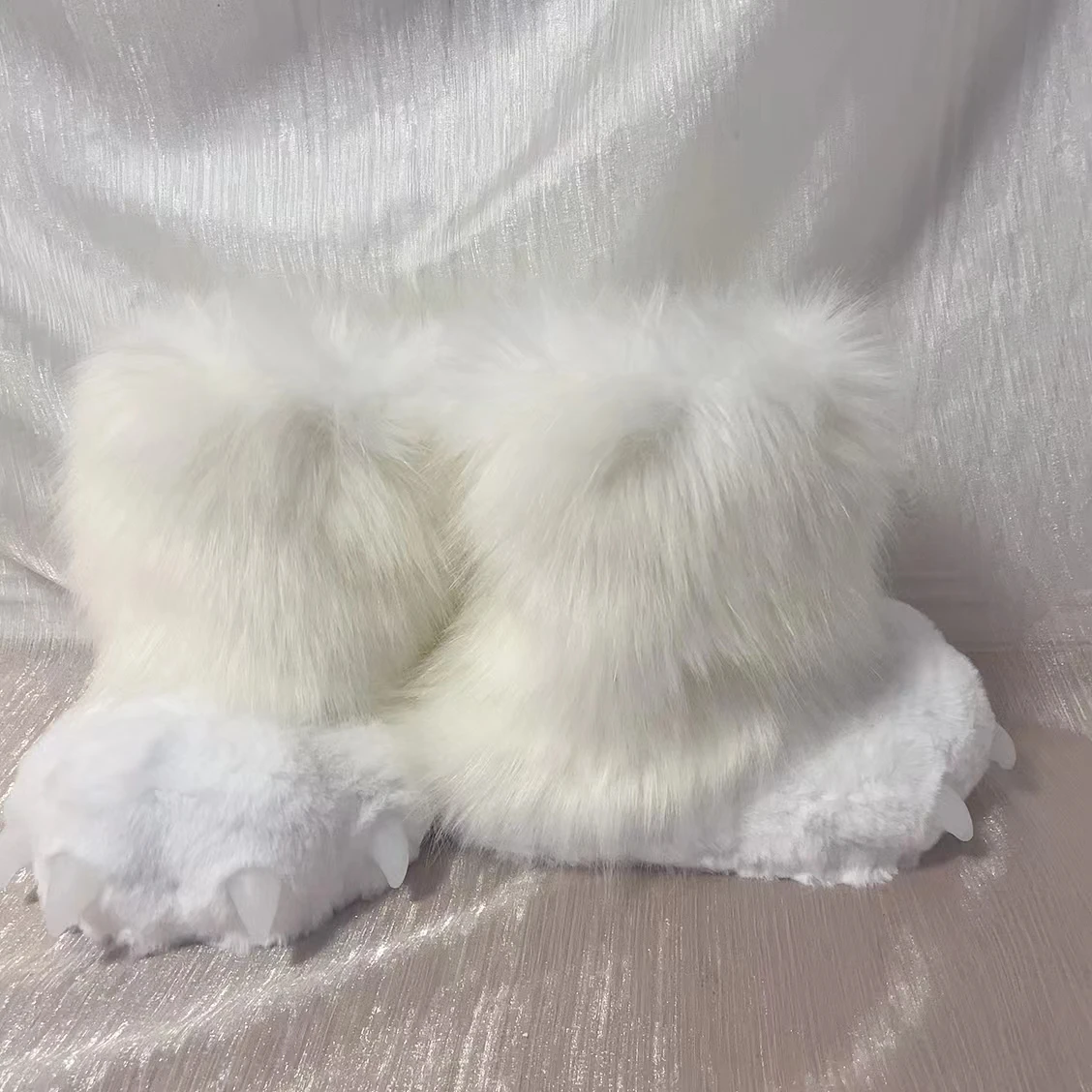 

Beast Claw Cat Dog Deer Bear White Furry Shoes Boot Halloween Carnival Party Event Stage Performance Props Cosplay Accessories