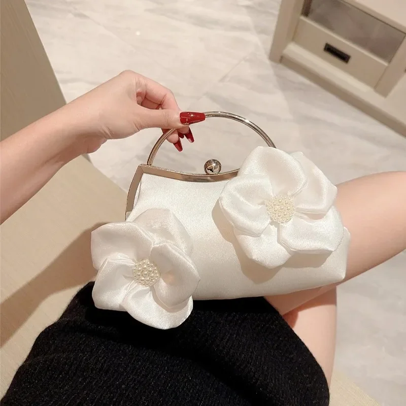 French Retro Flower Banquet Handle Bag Romantic Wedding Dolly Bags Party Rose Flower Handbag 2025