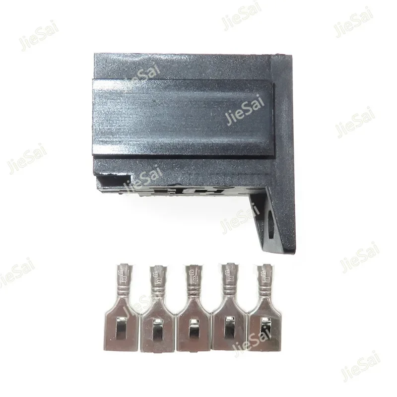 5 Pin 3334485008 Automotive Relay Base Holder Socket With Mounting Bracket For 5Pin Relays