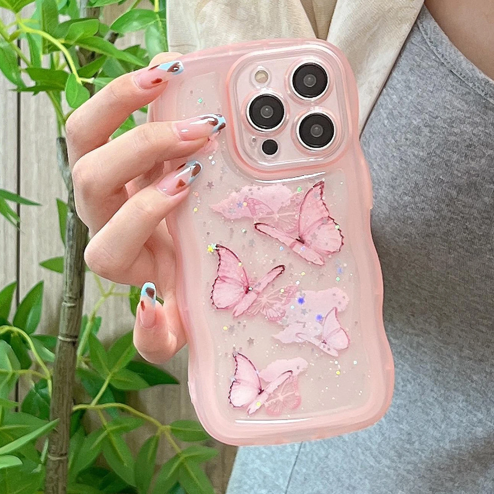 เคสโทรศัพท์เรซิ่นลายผีเสื้อประกายดาวหรูหรา ขอบหยักแบบไม่สม่ำเสมอ สำหรับ iPhone 11 12 13 14 15 16 17 Pro Max + Plus