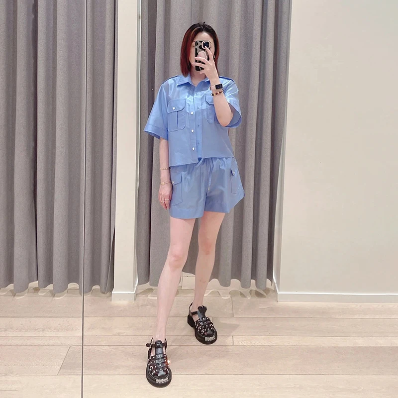 

Pattern shirt set with playful patchwork and fashionable large pocket elastic shorts French 2024 early autumn