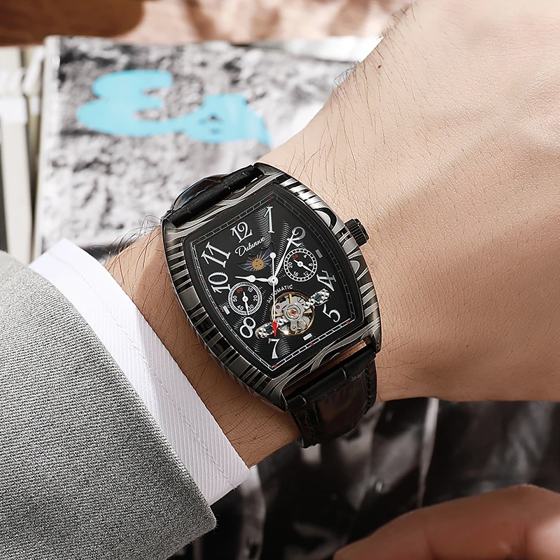 Moon Phase Tourbillon Mechanical Watch for Men Fashion Carbon Fiber Pattern Design Black Steel Waterproof Automatic Watch Reloj