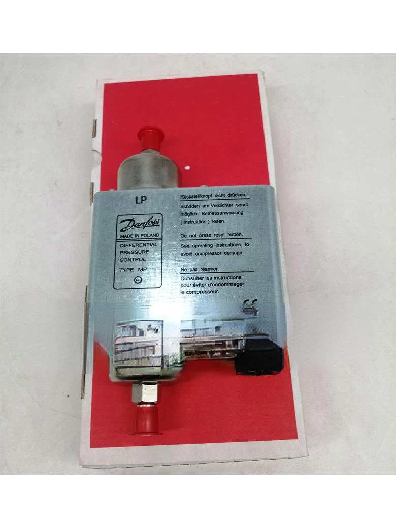 Applicable to Oil Pressure Difference Controller Oil Pressure Switch Mp55 54 060 B0167 0172 0299 Rt260