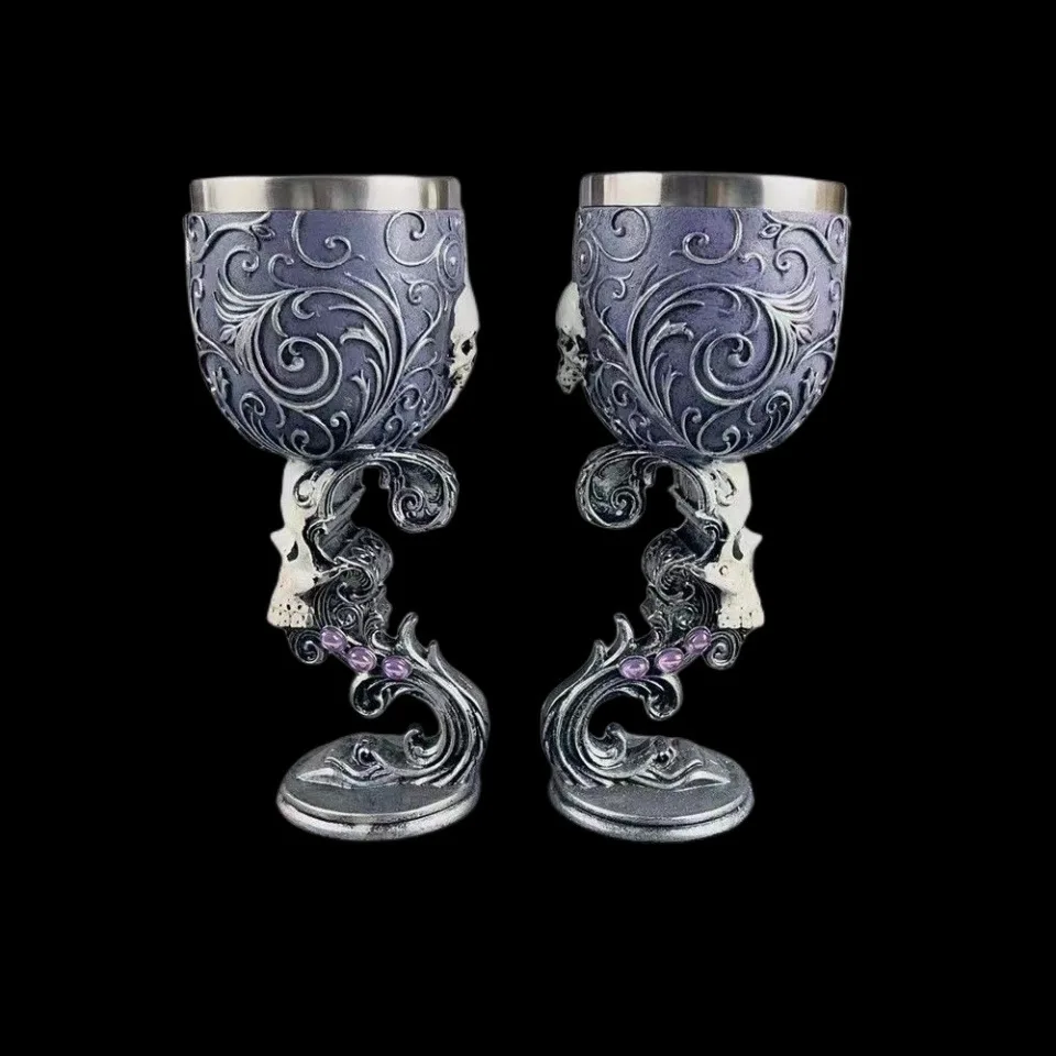 

Gothic Skull Goblet - Vintage Resin Wine/Cocktail Glass, Unique Gothic Movie Inspired Cup, Retro Decorative Drinkware