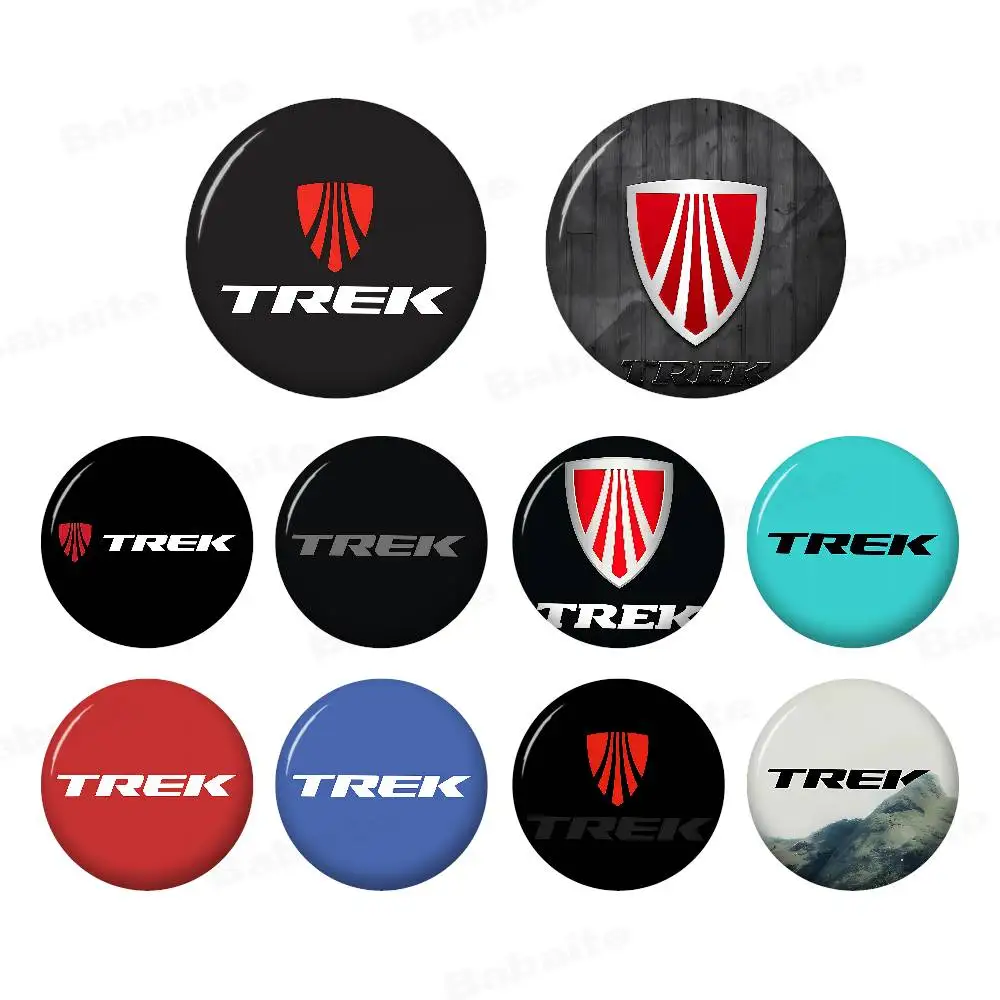 T-TrekS LOGO Tinplate Pin Button Custom Anime Role Old-school Brooch Cartoon Collar Badge Jewelry Gift Fans