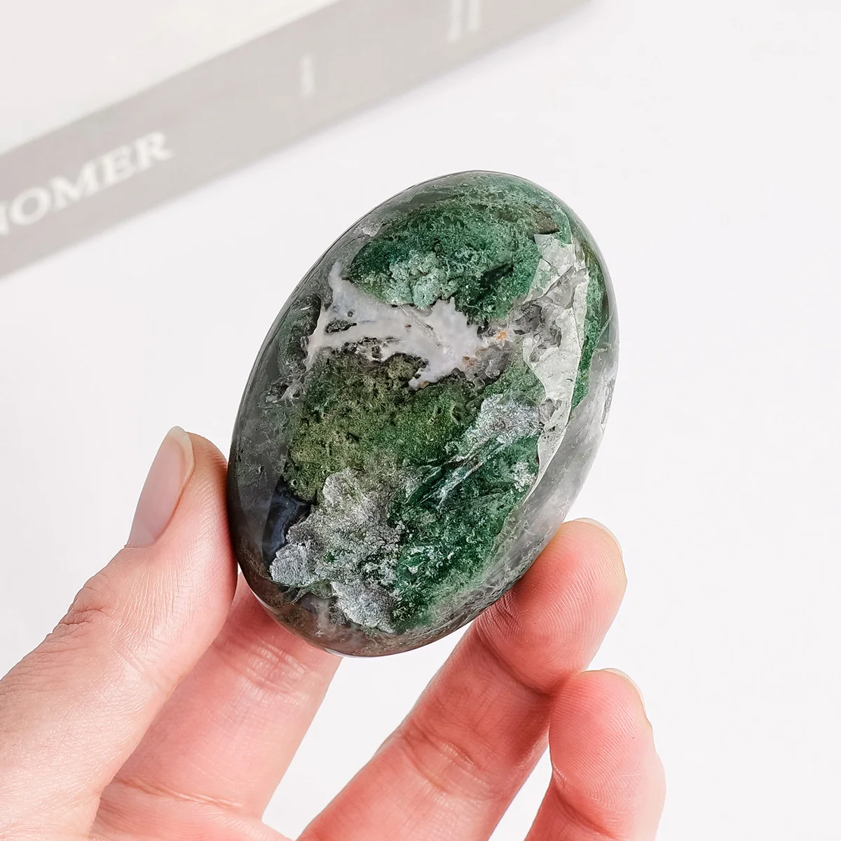 1pc Natural Crystal Moss Agate Palm Stone Reiki Healing Oval Pocket Palm Worry Stone Yoga Meditation Spiritual Healing Gem