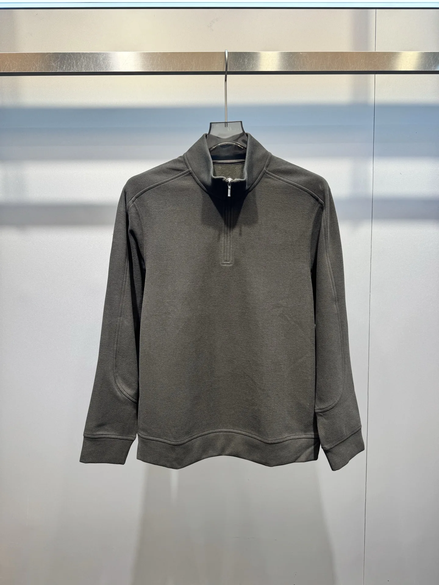 SIJITONGDA  2026Men's early autumn and winter new item 2026 new item semi open collar cashmere light luxury sweatshirt M-3XL