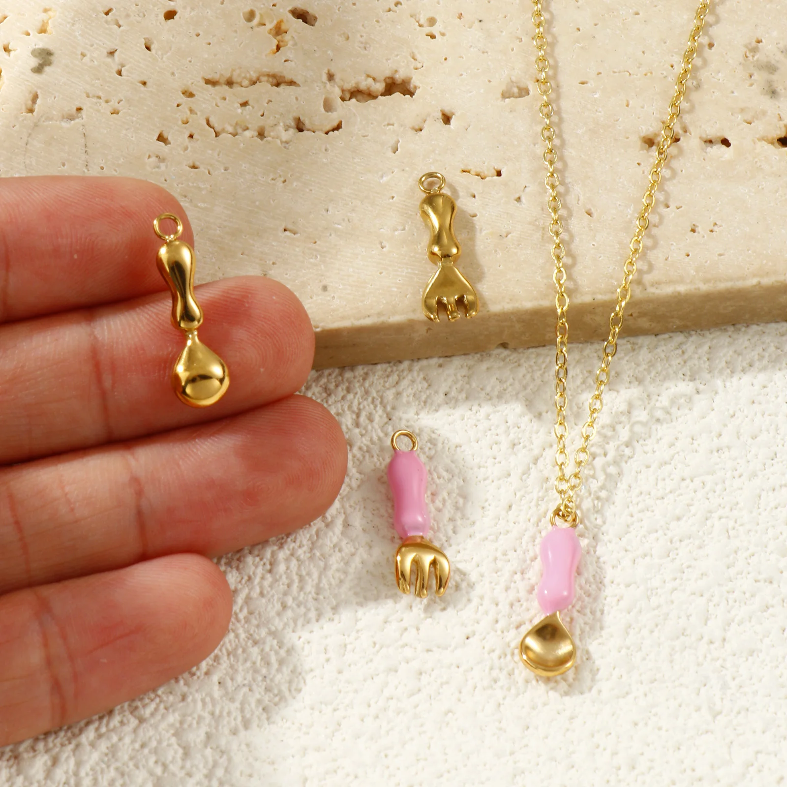 1pc New Cute Stainless Steel Charms Gold Color 3D Fork Spoon Pink Enamel Tableware Pendant Women DIY Necklace Jewelry Findings