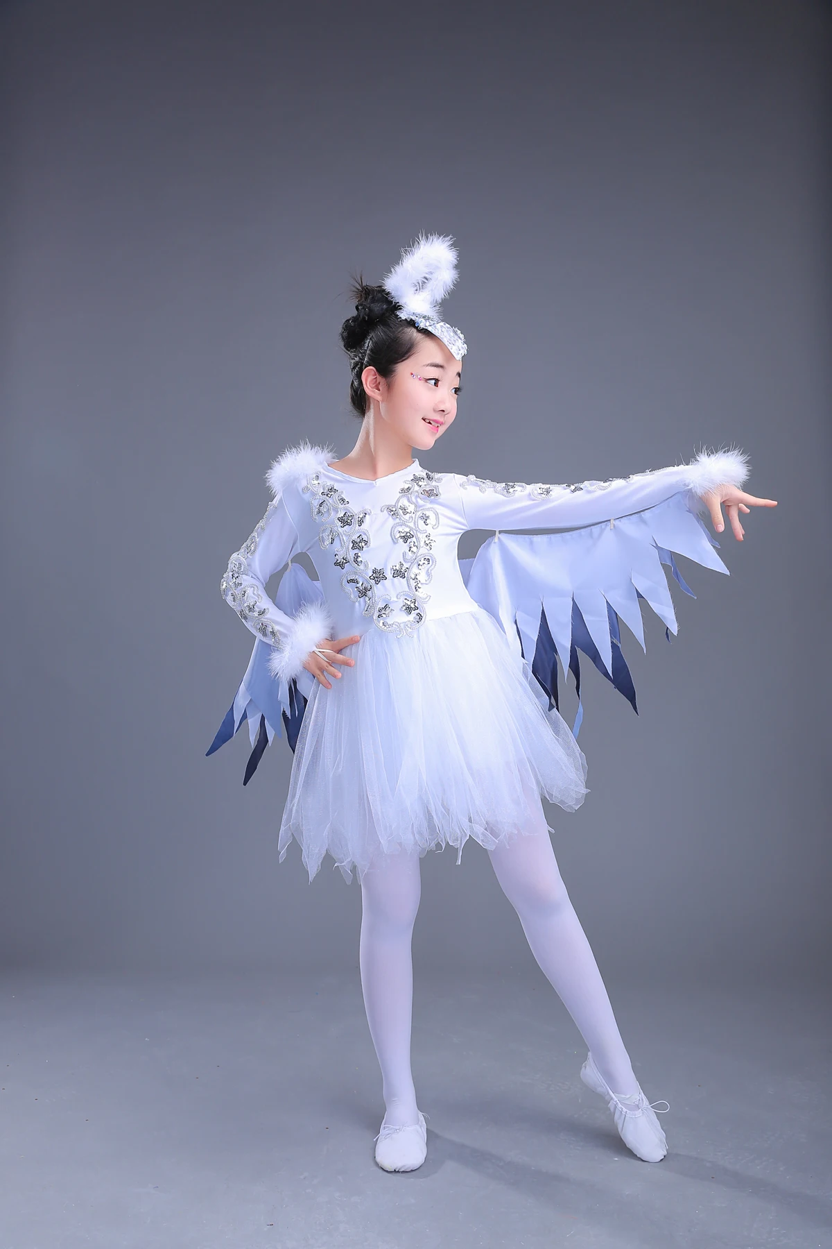 Bambini lark animal costumes girl dove bird small lotus elegant wings peacock dance performance costumes costumi di danza