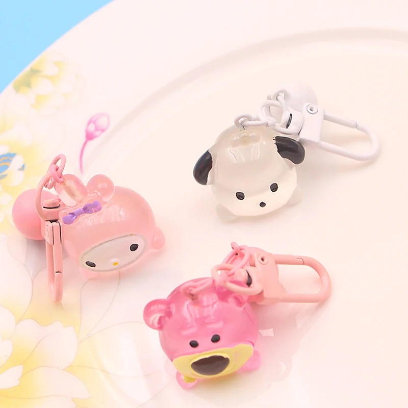 Luminous Sanrio Key Chain Cartoon Kuromi Melody Hello Kitty Cinnamoroll Pendant Bell Key Ring Backpack Charms Car Bag Decor