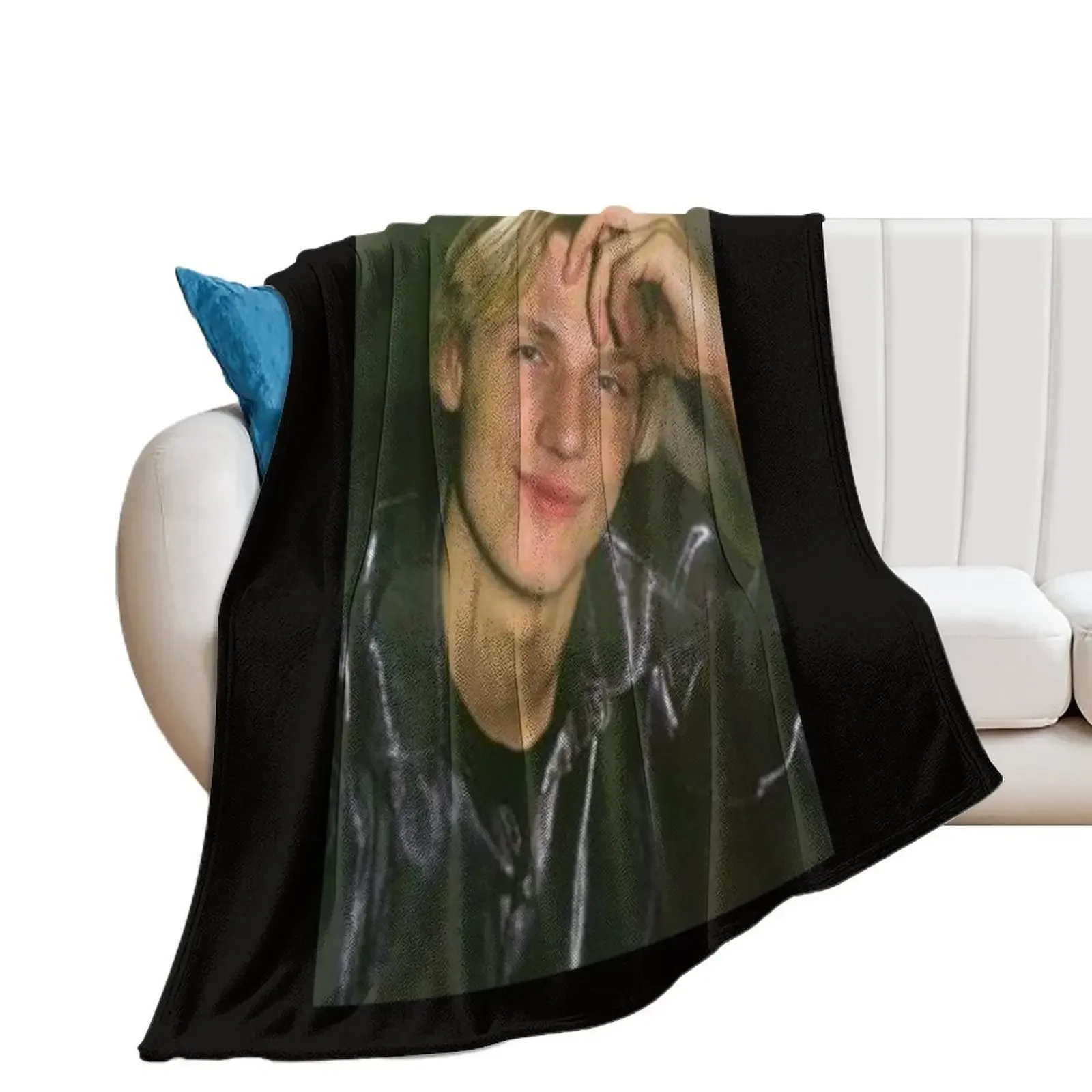 

Nick Carter - Poster Throw Blanket Camping For Decorative Sofa Custom Blankets