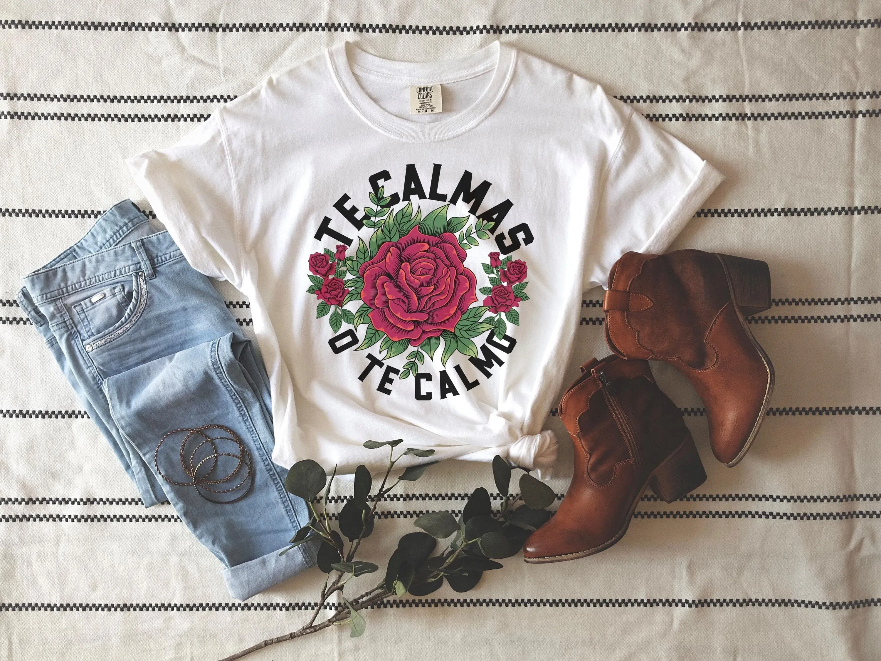 Te calmas o calmo, camiseta Latina Chula, poder femenino español