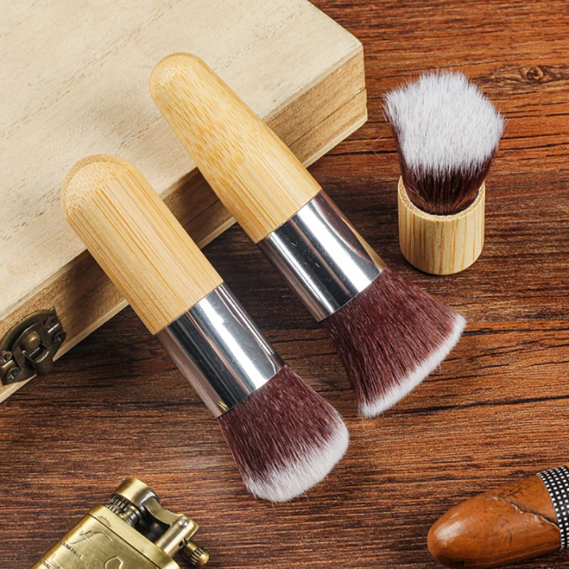 

Wood Soft Bristle 1Pc Cigar Brush Short Handle With Stand Desktop Cleaning Cigar Lovers Premium Practical Accessory
