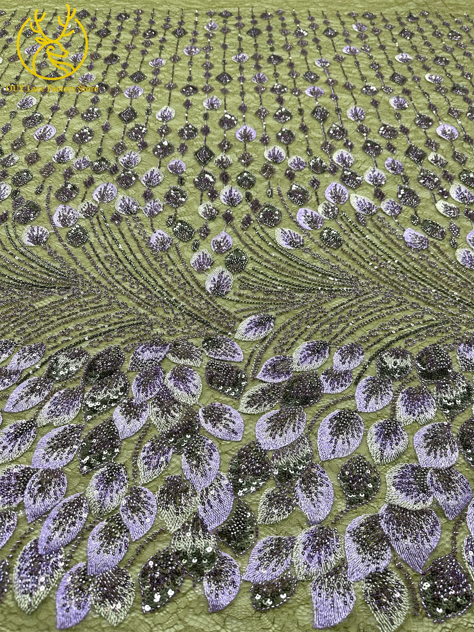 Nigerianischer Spitzenstoff im neuen Stil mit 3D-Stickerei, 5 Yards, eleganter afrikanischer Spitzenstoff mit Perlen und Pailletten für Brautkleider und Hochzeitskleider zum Nähen – Detail 7