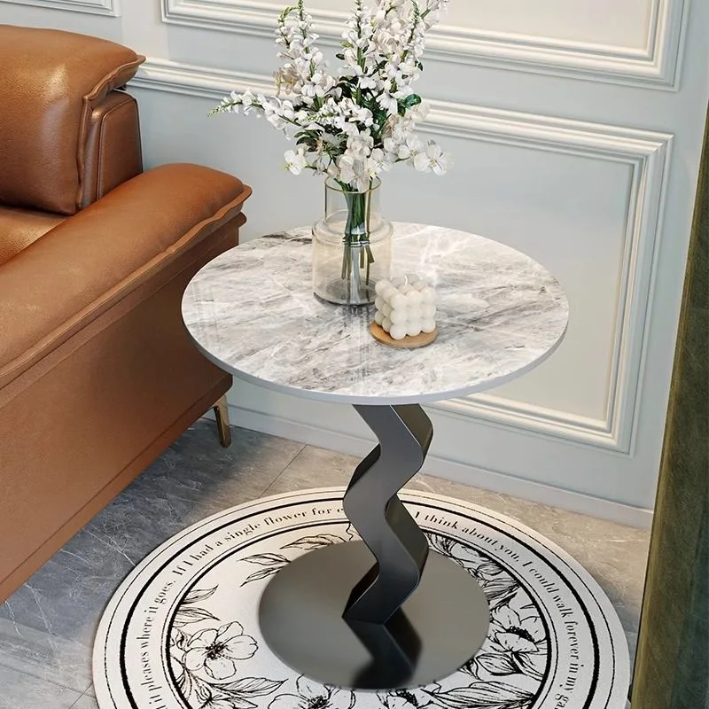 غرفة المعيشة الإبداعية الحديثة أريكة الصخور بلاطة حافة مستديرة عدد قليل من الحديثة بسيطة الحديد المطاوع الخفيفة الفاخرة #3