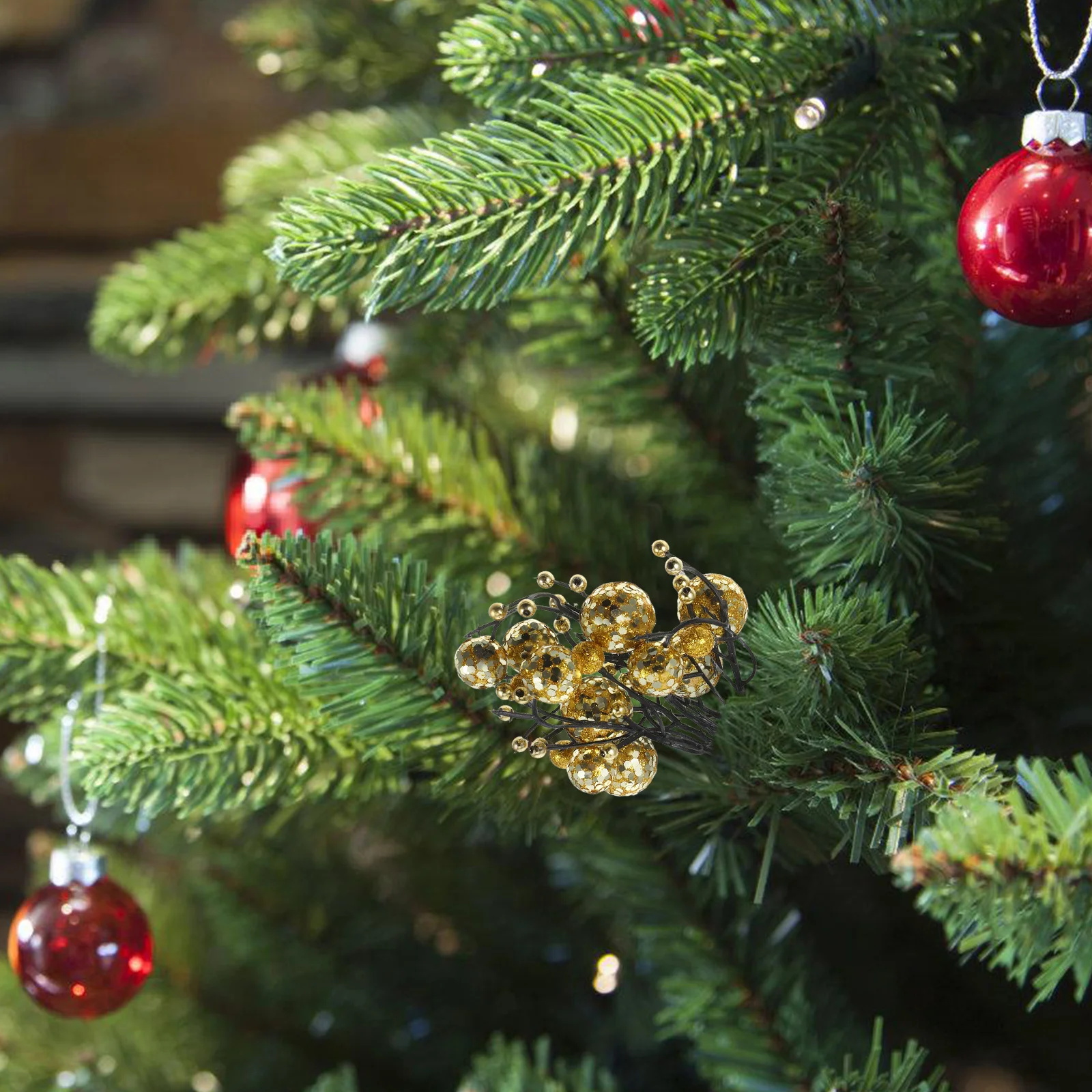 

1pcs Artificial Golden Berry Stems Glitter Christmas Tree Picks Festive Holiday Decor Diy Wreath Filler Fake Winter Branches
