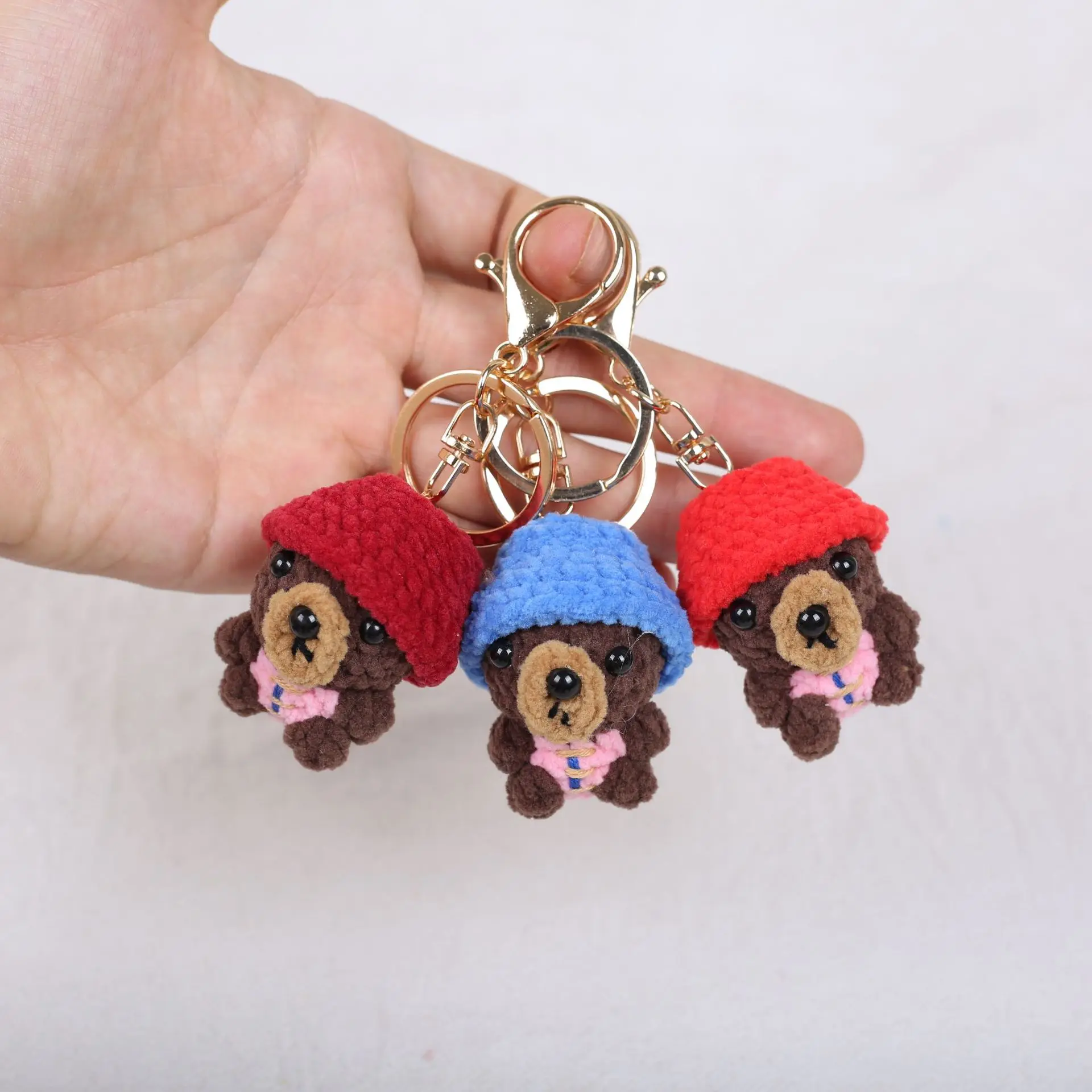 Niedlicher Gehäkelter Mini-Bären-Anhänger Handgefertigter Gewebter Tier-Schlüsselanhänger Gestrickter Bären-Anhänger Geschenk für Paare – Detail 1