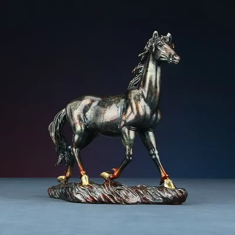 Vintage Dark Copper Horse Figurine Chinese Craft Desktop Ornament Home Office Decor Gift Antique Style Animal Statue for