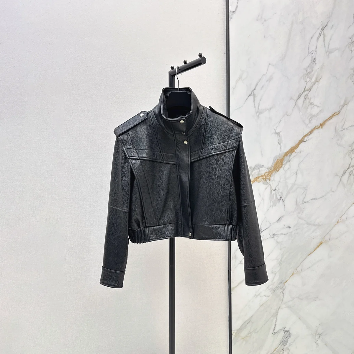 2026 High-Quality Women's Black Short Stand-Up PU Motorcycle Jacket --hb808