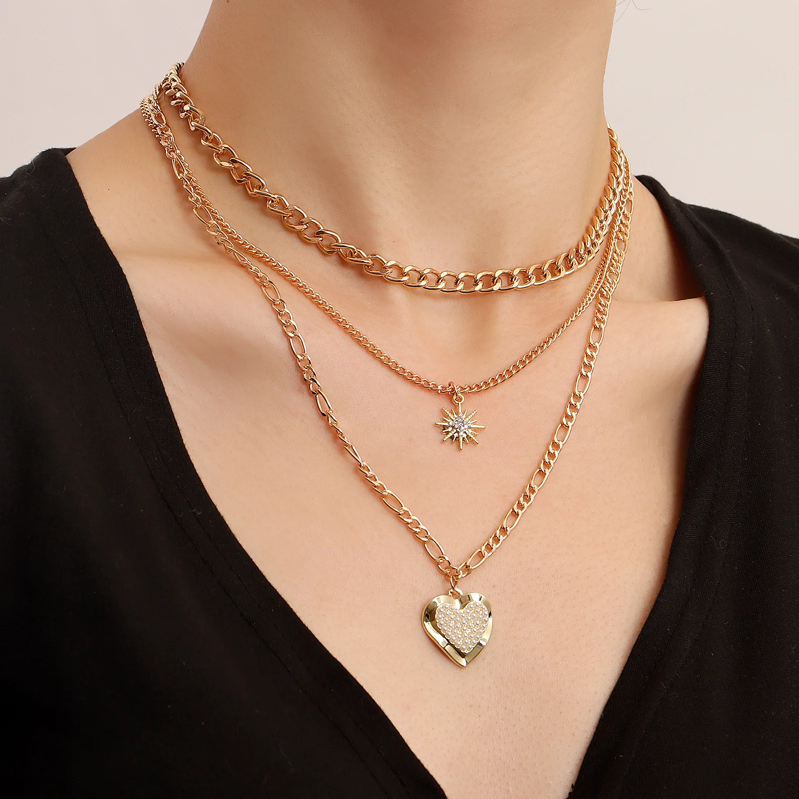 Collar de gargantilla de corazones para mujer, cadena de suéter multicapa de Metal, colgante de cristal dulce, joyería linda, regalo para niña, nueva moda