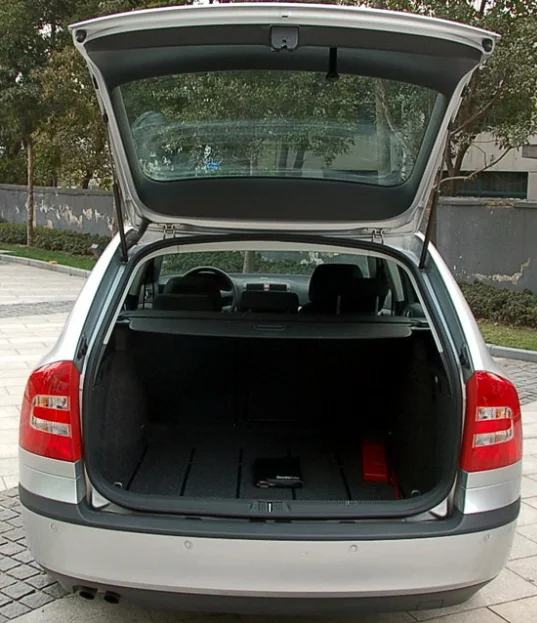 

Амортизаторы задней двери багажника 492 мм с пружиной для Skoda Octavia II (1Z5) Estate Combi 2004-2013, газовая пружина-амортизатор для подъема задней двери