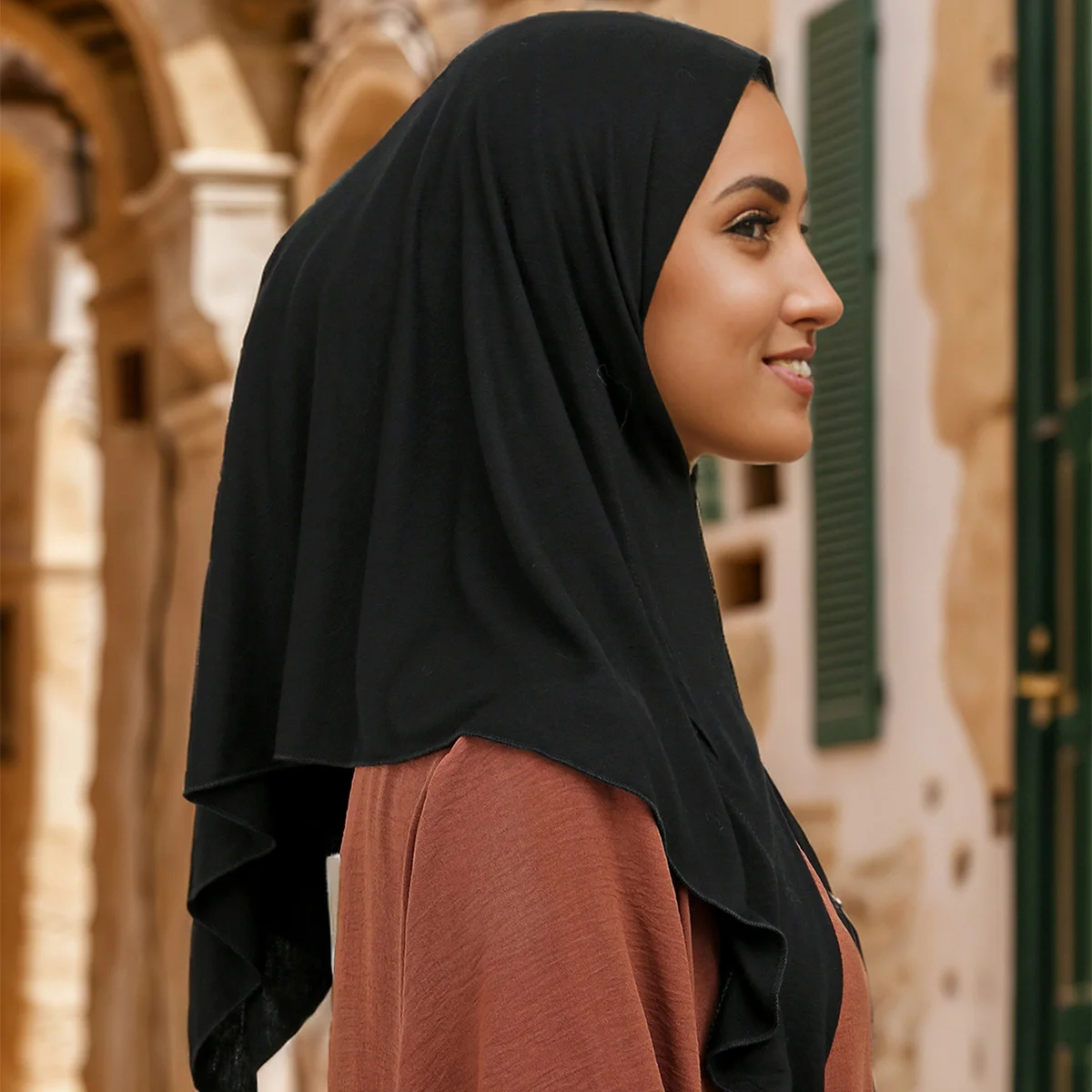 الصلبة مشروط جيرسي الحجاب الفوري وشاح للمرأة المسلمة الحجاب السيدات لينة أغطية الرأس الإسلامية عمامة الإناث الحجاب 68*68 سنتيمتر