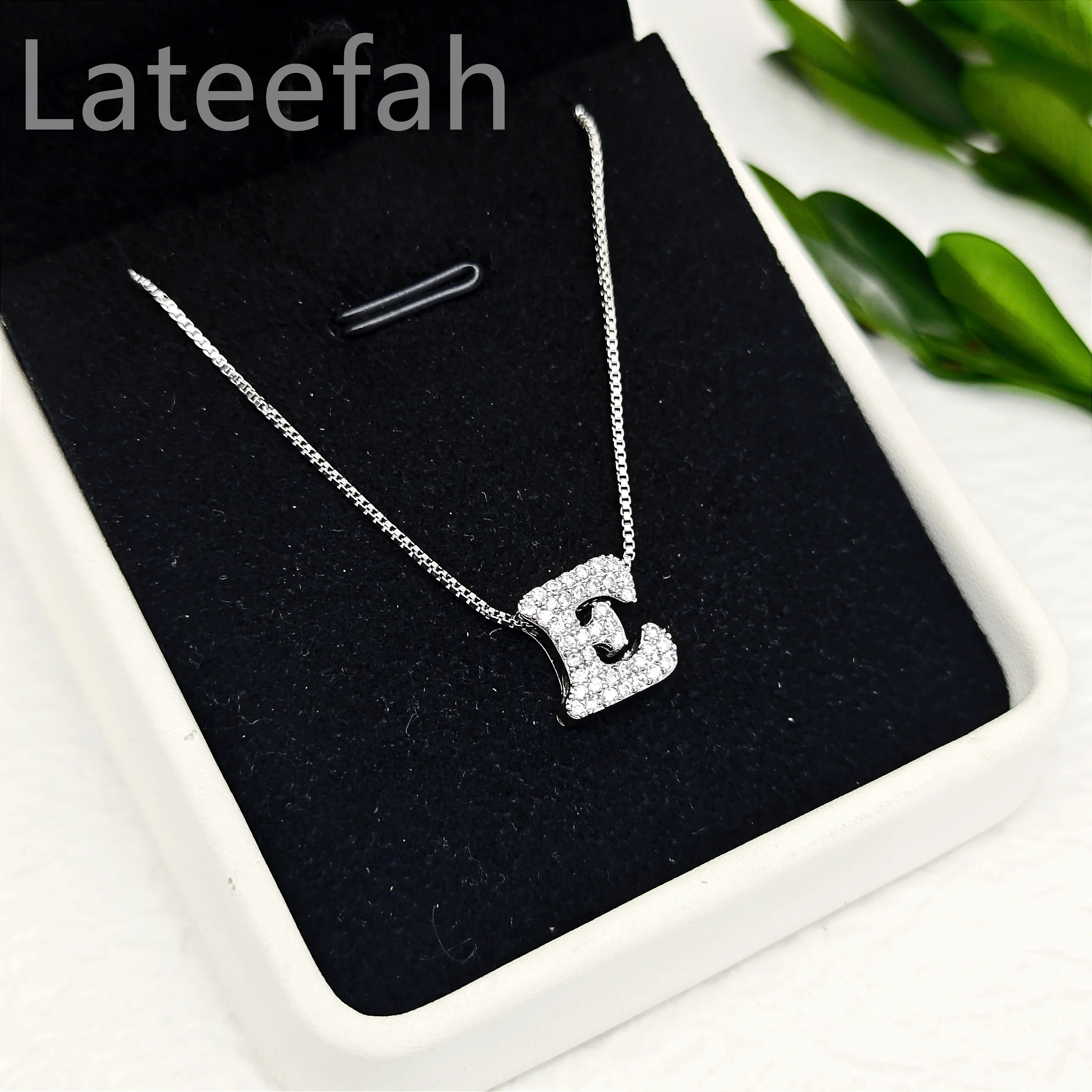 Lateefah Stainless Steel Sliding Alphabet Necklace Personalised DIY Alphabet Box Chain Necklace