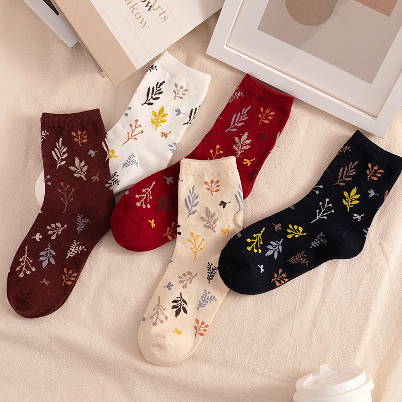 Vintage Women's Socks Autumn and Winter Mori Golden Silk Sweet Mid-tube Socks Wicking Sweat Breathable Casual Cotton Socks