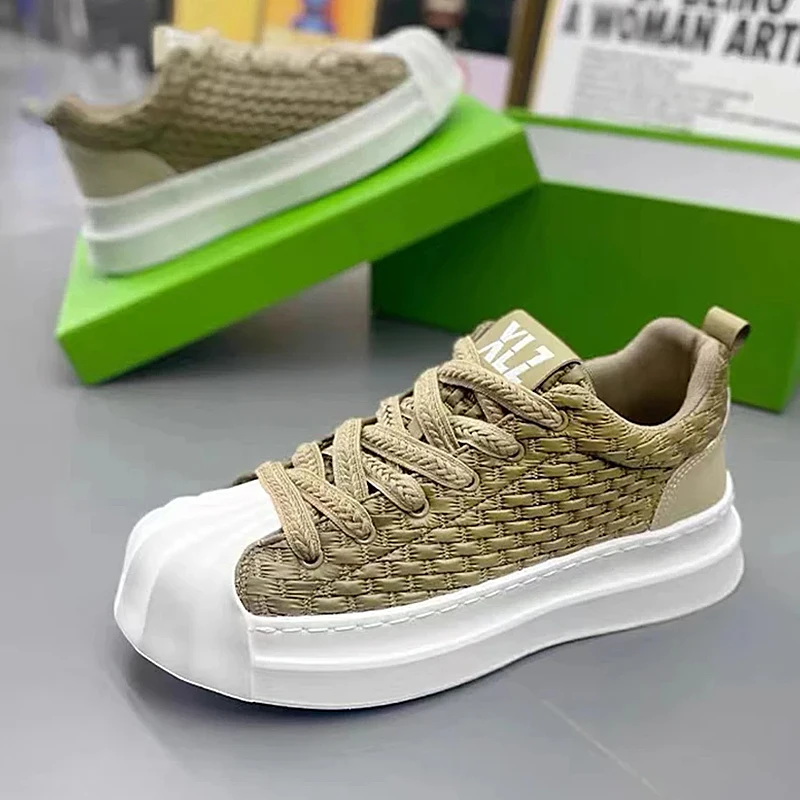 

New Design Striped Shell Heads Shoes Man Fashion soft lightweight skateboard Brand Sneakers Camel Summer sneakers Trend 2024