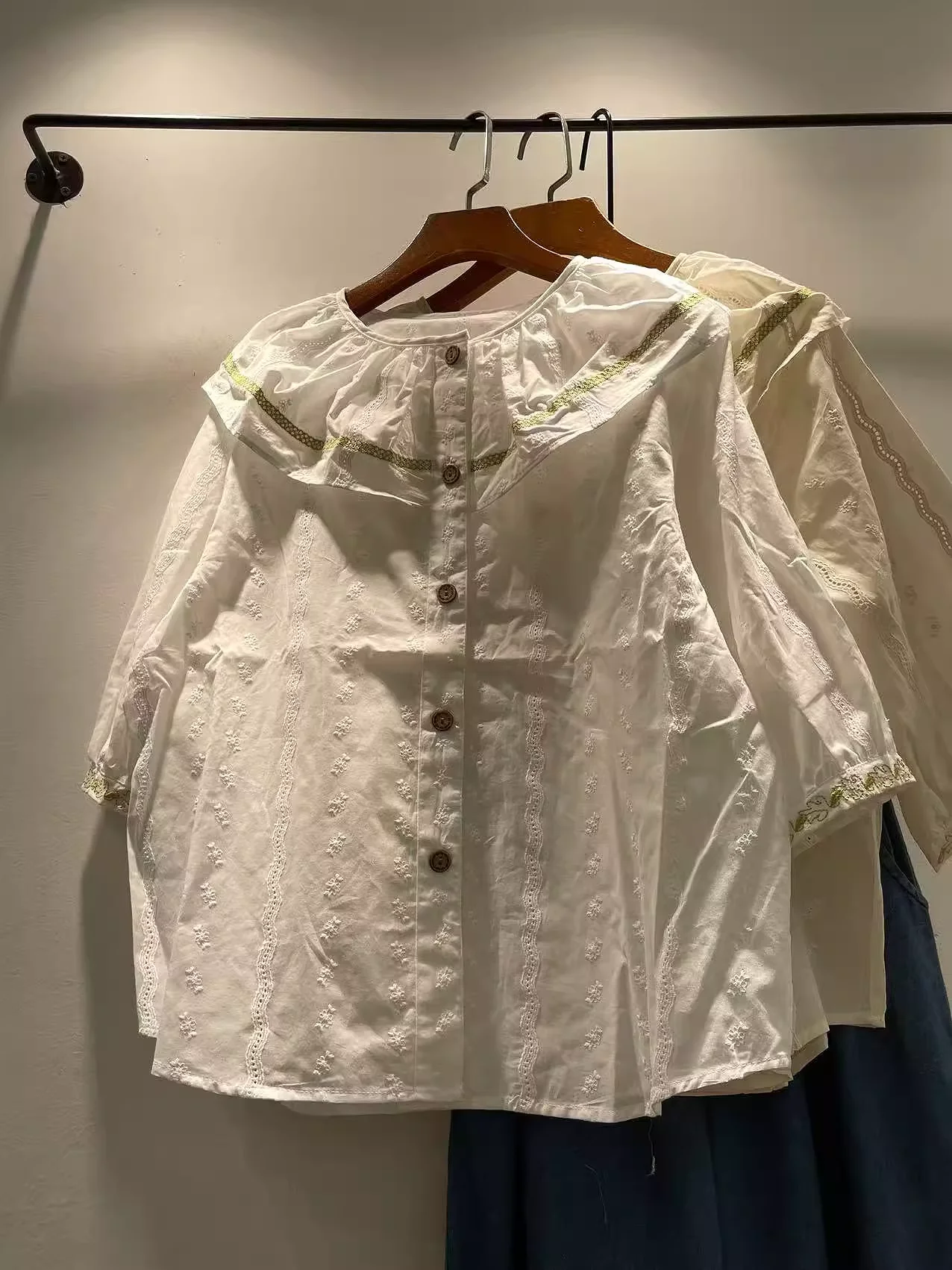

Sweet lolita clothing morigirl style Japan fashion peter pan collar short sleeve white beige embroidery shirts and blouses