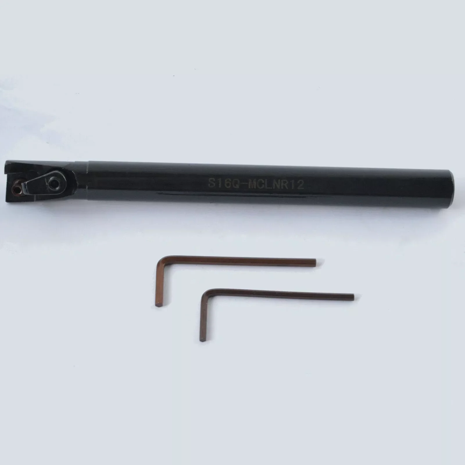 

Держатель расточного инструмента 16 мм, вращающийся держатель токарного станка с внутренним отверстием S16Q MNLNR12 MNLNL12 Токарный держатель инструмента для вставки CNMG12