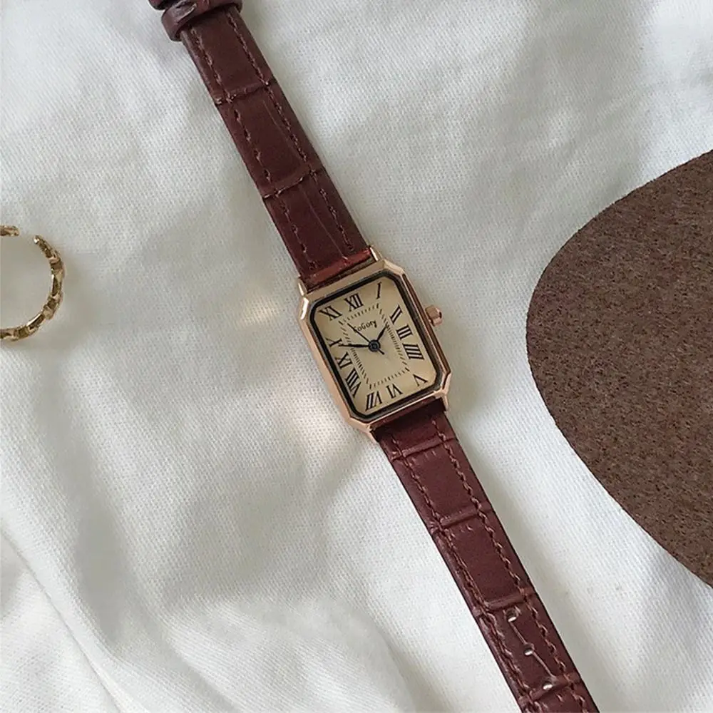 우아한 여성 쿼츠 시계 절묘한 간단한 숙녀 비즈니스 시계 휴대용 장식 여성 손목 시계 매일 사용