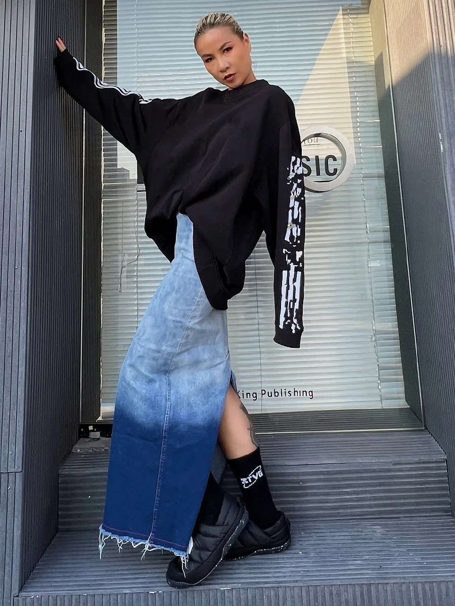 Gradient Blue Long Skirt Split Back Slim Fit High Waist Raw Edge Skirt 2024 New Fashion Wrap Hip Ankle Length Pencil Skirt