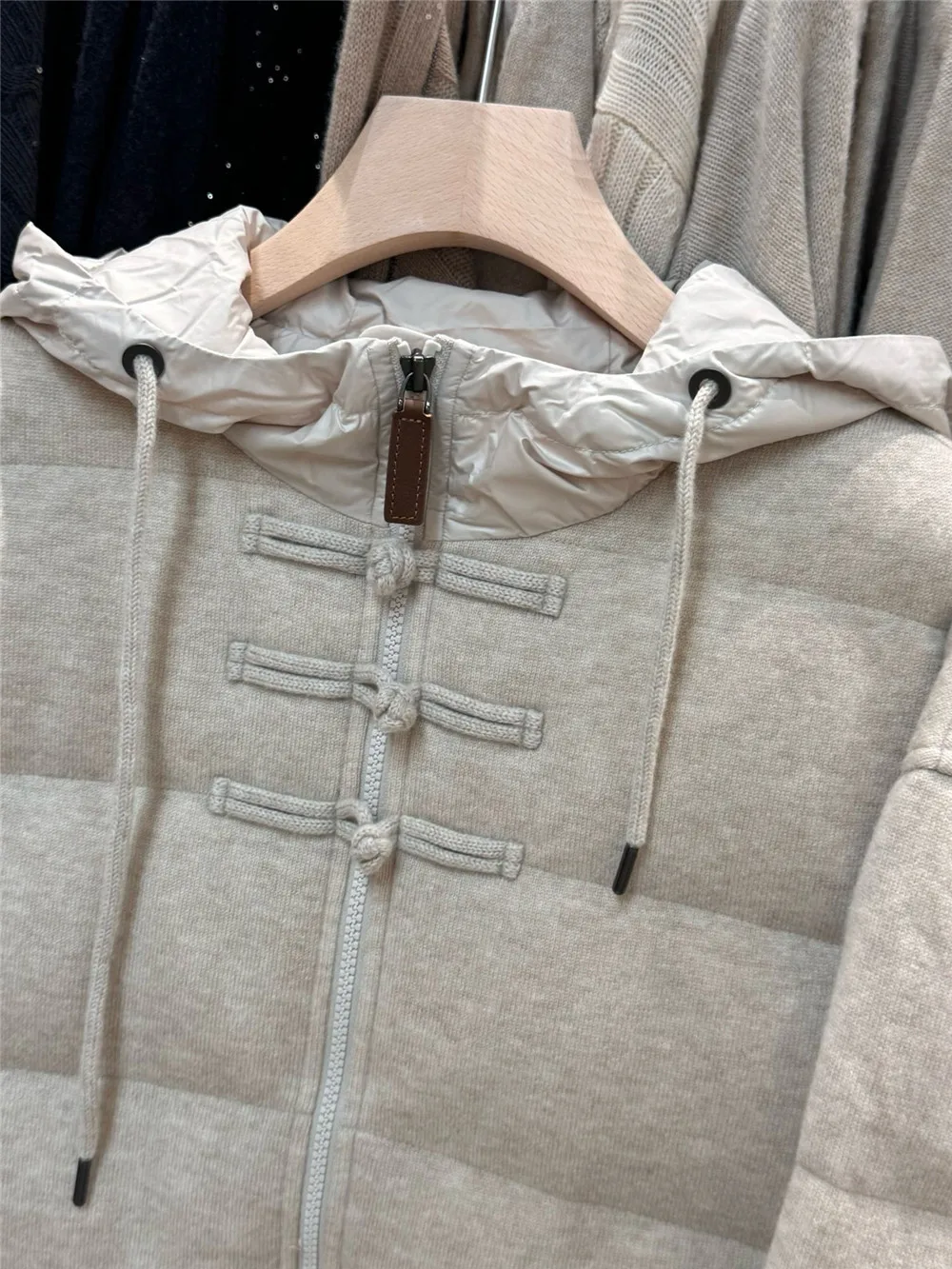 High-Quality Cashmere Knitted Stitching Goose Down Jacket Casual Loose Warm Hooded Bread Clothes