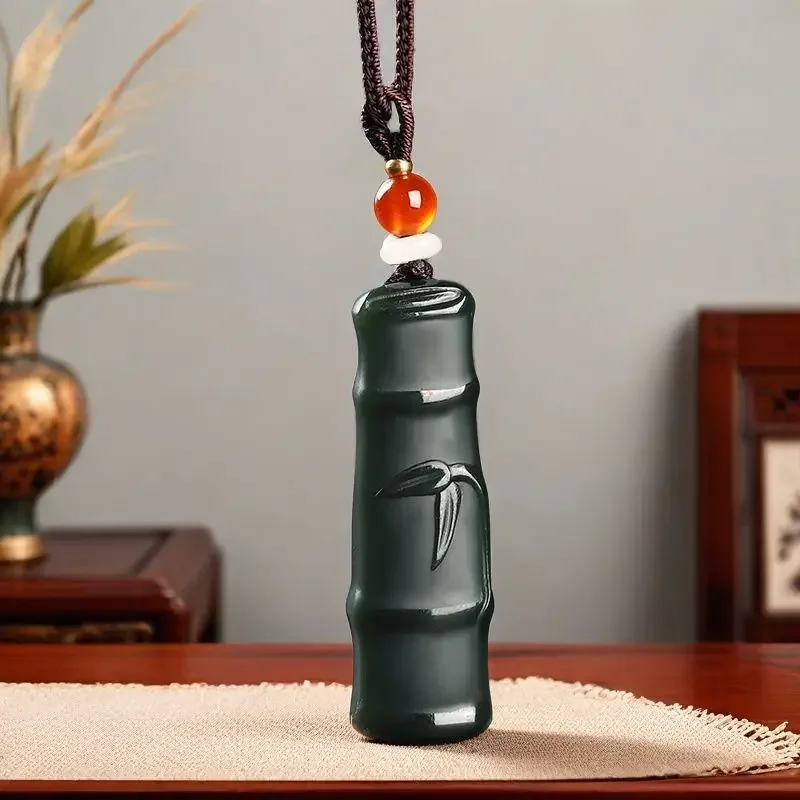 

Чистый натуральный жадеит, чернильный нефрит, кулон из высокого бамбука, тонкая резьба, универсальная новая мода, высококачественный бутик в подарок-подарок