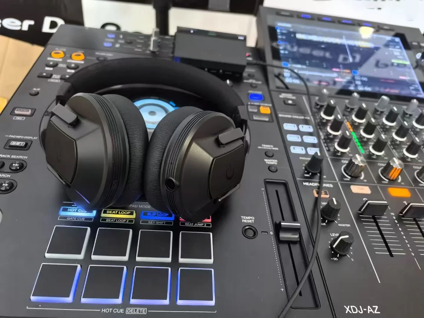 A-Theta XDJ-AZ Professional 4-Channel Standalone DJ System - Pio's