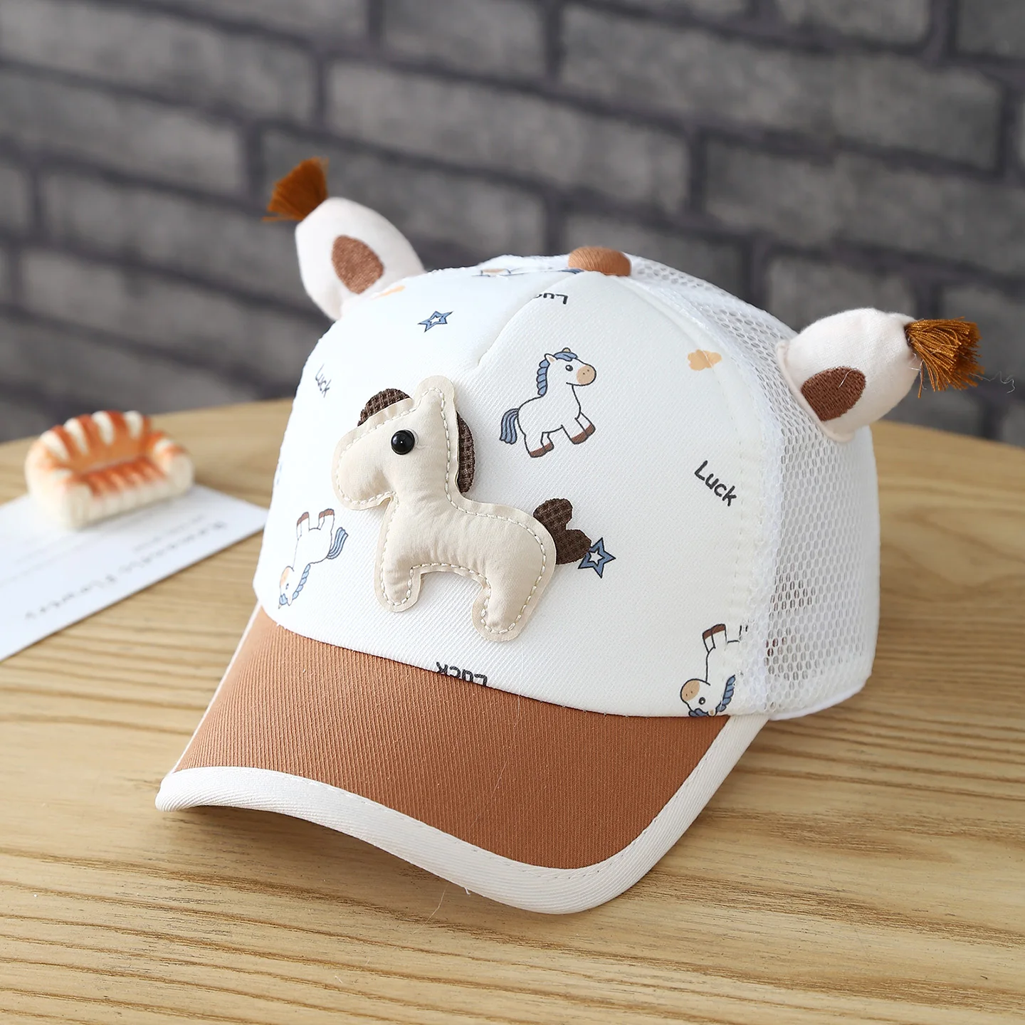 

Fashionian patchwork stitching logo three-dimensional small horse mesh baseball cap casual print children's breathable beanie