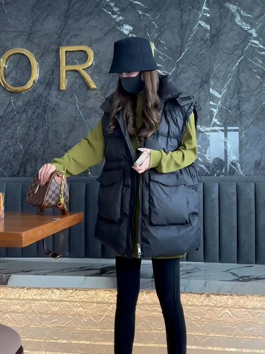 Women Winter Down Cotton Vest Jacket 2025 New Women Thick Warm Waistcoat Sleeveless Vest Coat Women Hooded Outer Wear Vest Coat