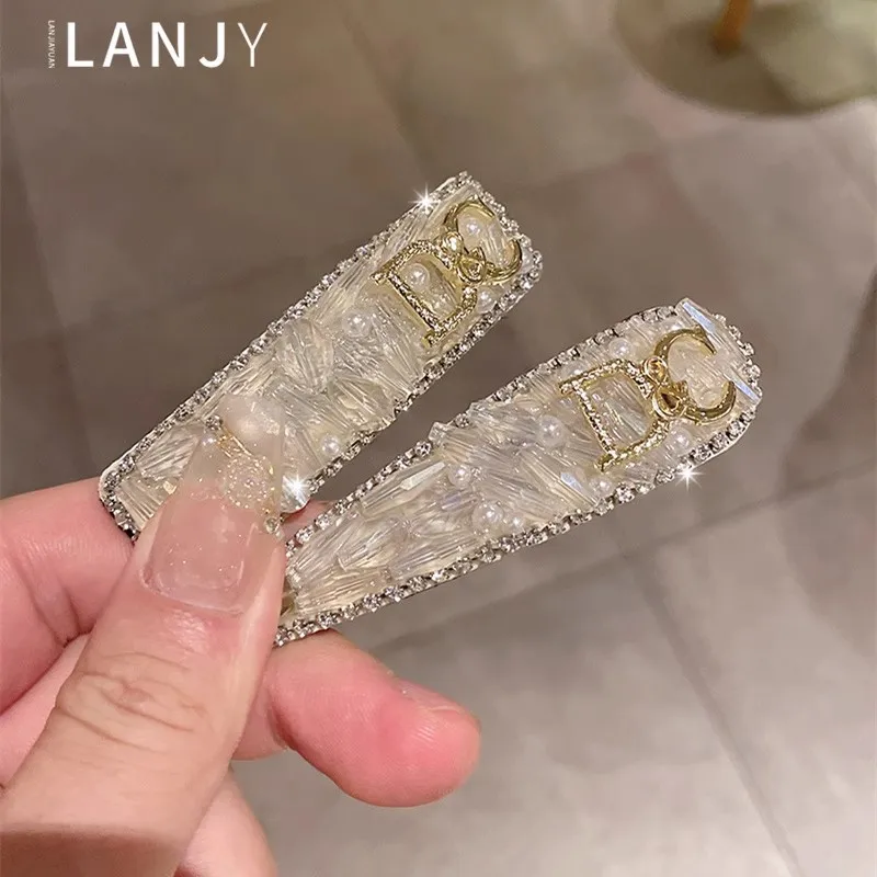 Korean 3D Alphabet Rhinestone Hair Clips Simple Cute Side Bangs Baby Hair Grips Flat Bobby Pins Fashion