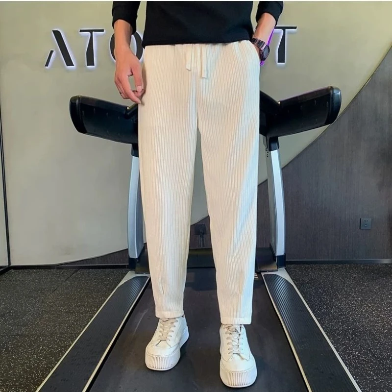 2026 Men Corduroy Straight Leg Pants Loose Tapered Cropped Sweatpants Trendy Casual Joggers